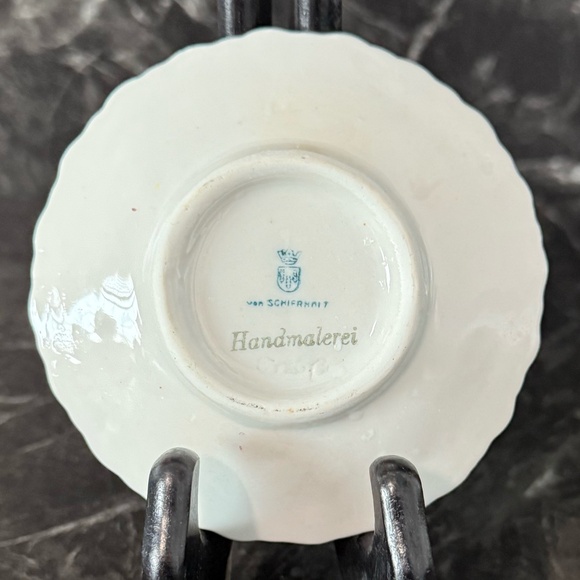 1930’s VON SCHIERHOLZ German Porcelain Decorative Plate - Picture 7 of 9